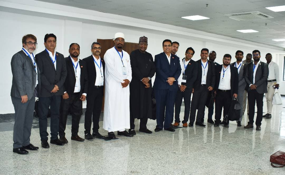 A wide lineup of NCC and 3R Consortium delegates posing for a group photo